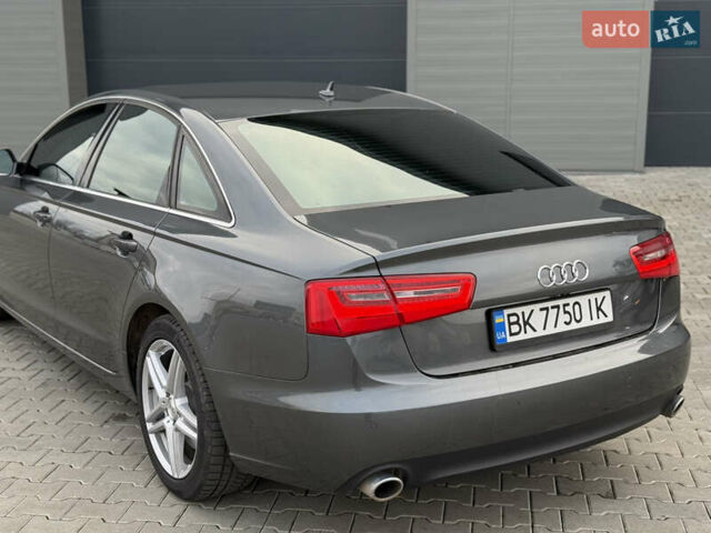 Серый Ауди А6, объемом двигателя 2.97 л и пробегом 300 тыс. км за 17800 $, фото 15 на Automoto.ua