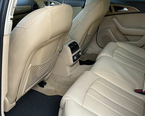 Сірий Ауді А6, об'ємом двигуна 2.8 л та пробігом 208 тис. км за 12199 $, фото 27 на Automoto.ua