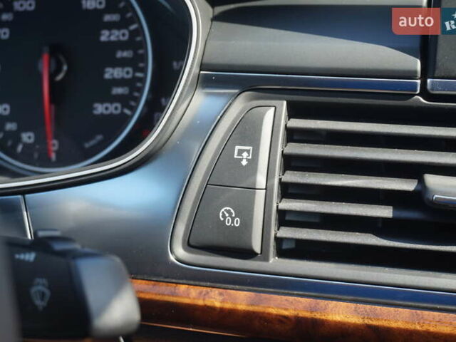 Серый Ауди А6, объемом двигателя 3 л и пробегом 190 тыс. км за 13000 $, фото 49 на Automoto.ua