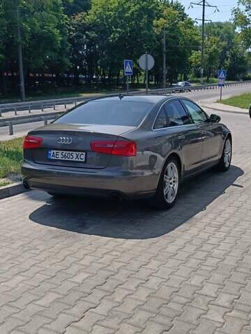 Серый Ауди А6, объемом двигателя 3 л и пробегом 200 тыс. км за 12500 $, фото 22 на Automoto.ua