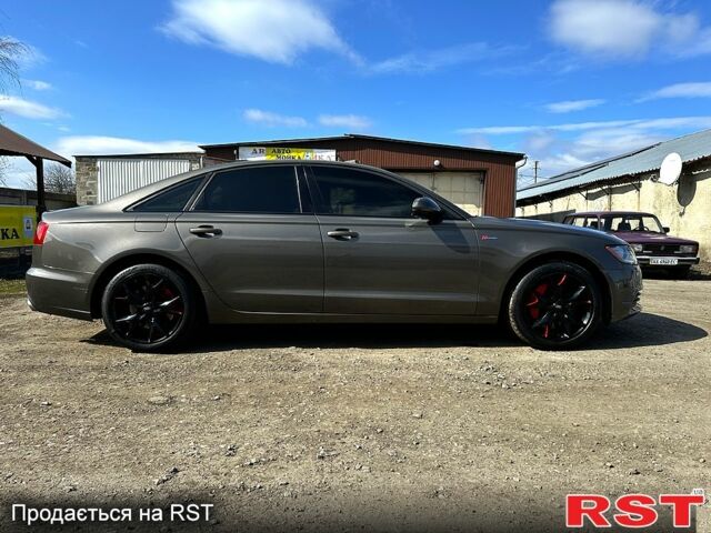 Серый Ауди А6, объемом двигателя 3 л и пробегом 210 тыс. км за 13500 $, фото 2 на Automoto.ua