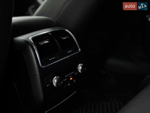 Серый Ауди А6, объемом двигателя 2.77 л и пробегом 185 тыс. км за 10999 $, фото 8 на Automoto.ua