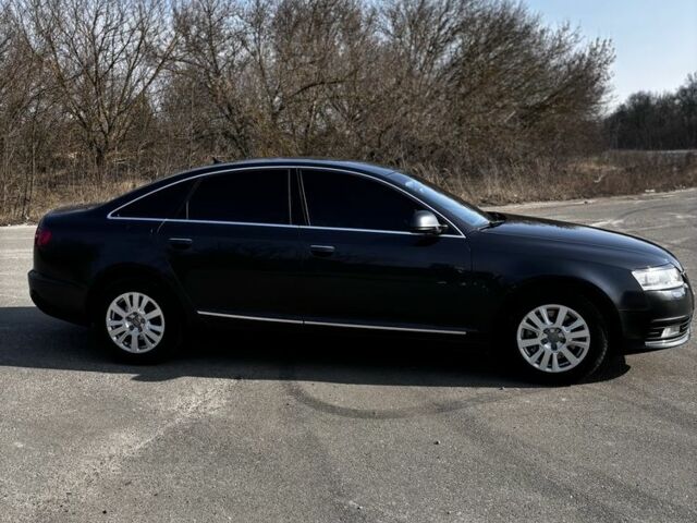 Серый Ауди А6, объемом двигателя 2 л и пробегом 295 тыс. км за 10500 $, фото 3 на Automoto.ua