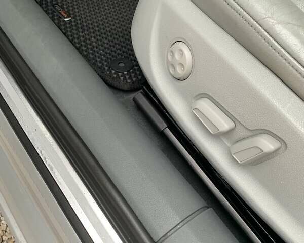 Сірий Ауді А6, об'ємом двигуна 3 л та пробігом 283 тис. км за 17200 $, фото 26 на Automoto.ua