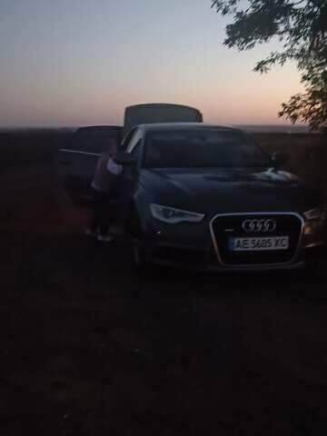 Серый Ауди А6, объемом двигателя 3 л и пробегом 200 тыс. км за 12500 $, фото 6 на Automoto.ua