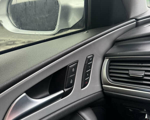 Серый Ауди А6, объемом двигателя 3 л и пробегом 245 тыс. км за 16700 $, фото 16 на Automoto.ua