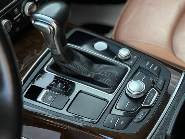 Серый Ауди А6, объемом двигателя 3 л и пробегом 165 тыс. км за 14800 $, фото 18 на Automoto.ua