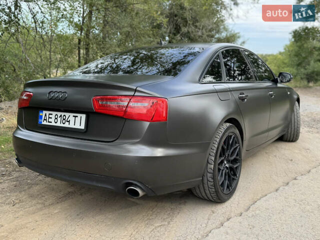 Серый Ауди А6, объемом двигателя 3 л и пробегом 180 тыс. км за 13800 $, фото 2 на Automoto.ua