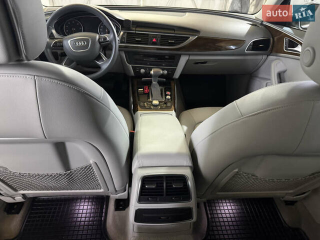 Сірий Ауді А6, об'ємом двигуна 1.98 л та пробігом 198 тис. км за 12000 $, фото 11 на Automoto.ua