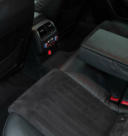 Серый Ауди А6, объемом двигателя 2 л и пробегом 250 тыс. км за 12850 $, фото 9 на Automoto.ua