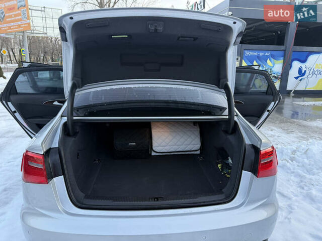 Серый Ауди А6, объемом двигателя 1.98 л и пробегом 228 тыс. км за 12399 $, фото 8 на Automoto.ua