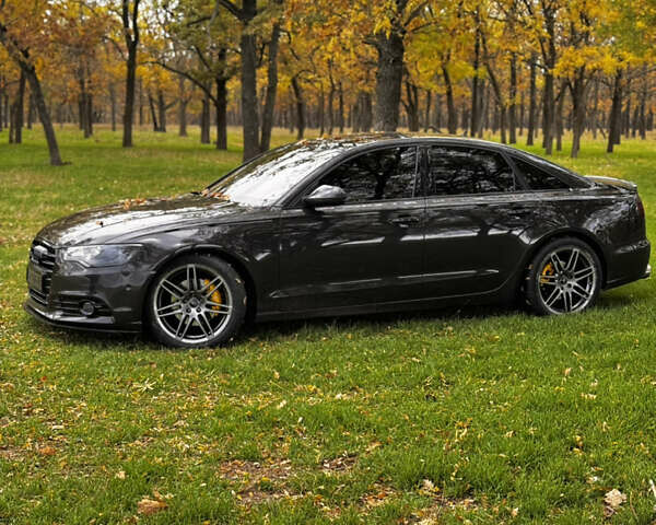 Серый Ауди А6, объемом двигателя 2.77 л и пробегом 155 тыс. км за 16000 $, фото 2 на Automoto.ua