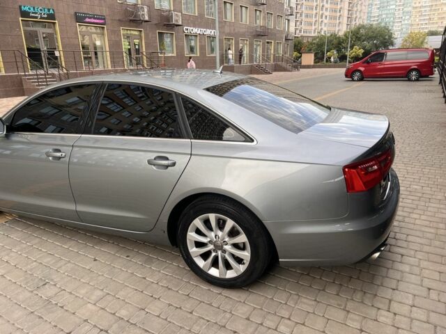 Сірий Ауді А6, об'ємом двигуна 2 л та пробігом 188 тис. км за 15000 $, фото 7 на Automoto.ua