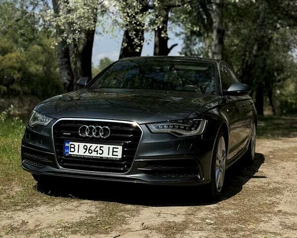 Серый Ауди А6, объемом двигателя 2.77 л и пробегом 180 тыс. км за 11999 $, фото 1 на Automoto.ua