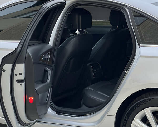 Сірий Ауді А6, об'ємом двигуна 2 л та пробігом 315 тис. км за 15200 $, фото 9 на Automoto.ua