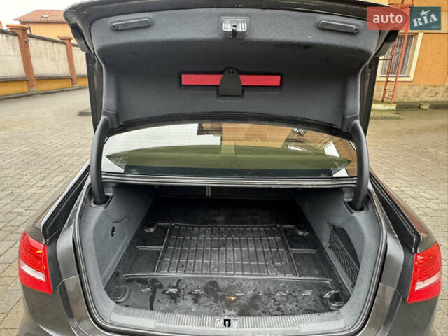 Серый Ауди А6, объемом двигателя 1.97 л и пробегом 266 тыс. км за 13300 $, фото 26 на Automoto.ua