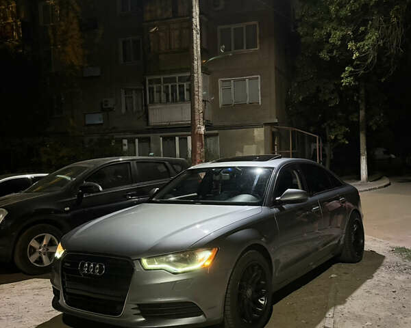 Серый Ауди А6, объемом двигателя 1.98 л и пробегом 267 тыс. км за 14000 $, фото 4 на Automoto.ua