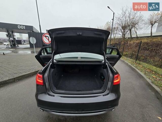 Сірий Ауді А6, об'ємом двигуна 3 л та пробігом 260 тис. км за 13500 $, фото 18 на Automoto.ua