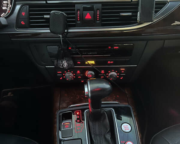 Сірий Ауді А6, об'ємом двигуна 3 л та пробігом 160 тис. км за 12600 $, фото 8 на Automoto.ua