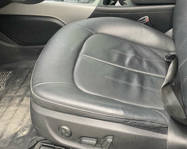 Ауди А6 2012 в Черновцах на Automoto.ua Серый Ауди А6, объемом двигателя 3 л и пробегом 243 тыс. км за 17500 $, фото 10 на Automoto.ua