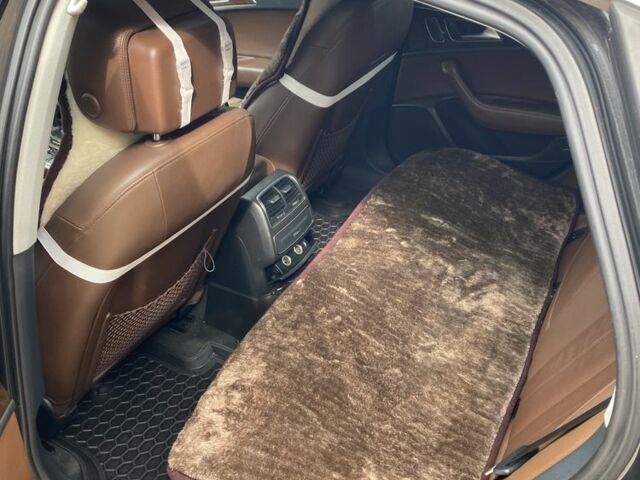 Сірий Ауді А6, об'ємом двигуна 2 л та пробігом 230 тис. км за 12500 $, фото 4 на Automoto.ua