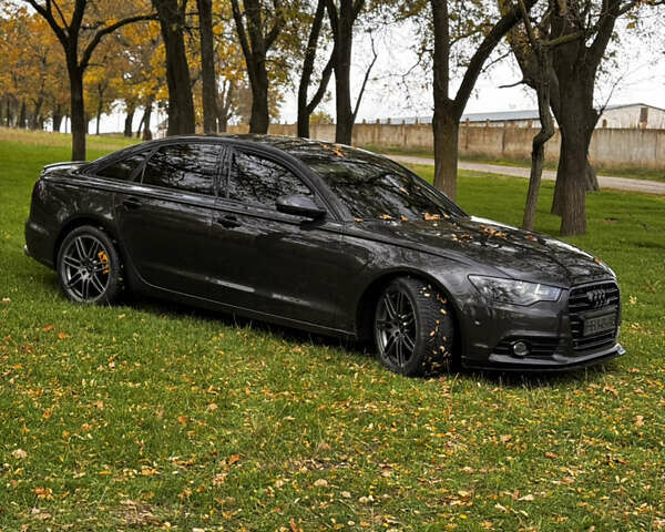 Серый Ауди А6, объемом двигателя 2.77 л и пробегом 155 тыс. км за 16000 $, фото 1 на Automoto.ua