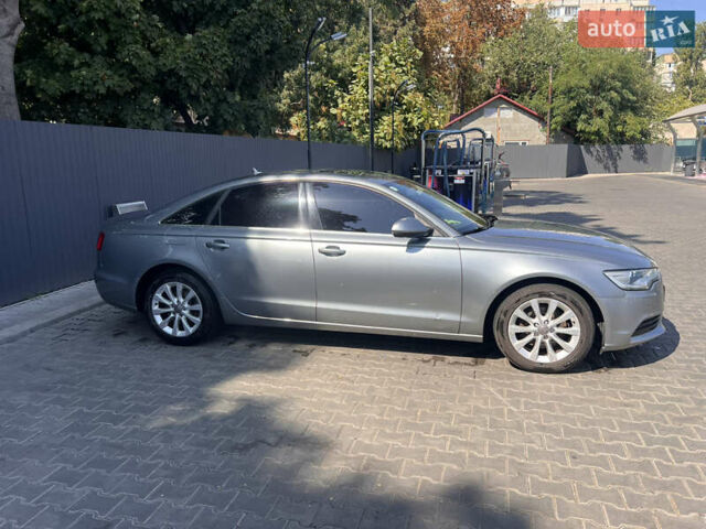 Сірий Ауді А6, об'ємом двигуна 1.97 л та пробігом 188 тис. км за 16300 $, фото 12 на Automoto.ua