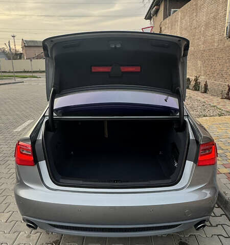 Серый Ауди А6, объемом двигателя 3 л и пробегом 127 тыс. км за 18000 $, фото 30 на Automoto.ua