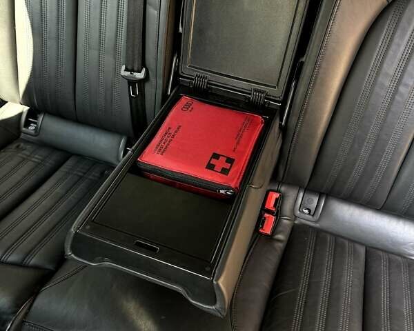 Серый Ауди А6, объемом двигателя 2.77 л и пробегом 180 тыс. км за 11999 $, фото 21 на Automoto.ua