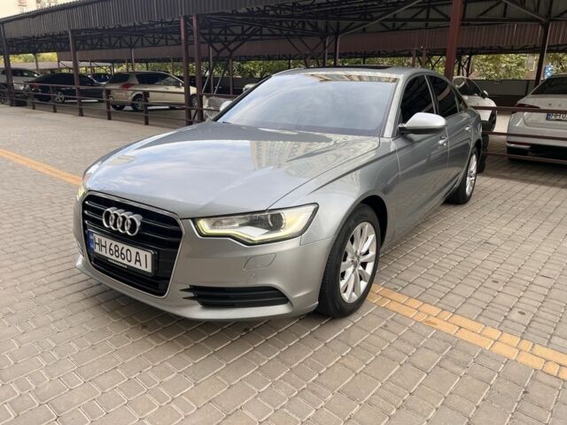 Сірий Ауді А6, об'ємом двигуна 2 л та пробігом 188 тис. км за 15000 $, фото 1 на Automoto.ua