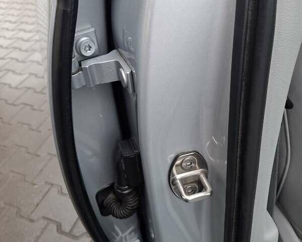 Серый Ауди А6, объемом двигателя 2 л и пробегом 250 тыс. км за 11500 $, фото 15 на Automoto.ua