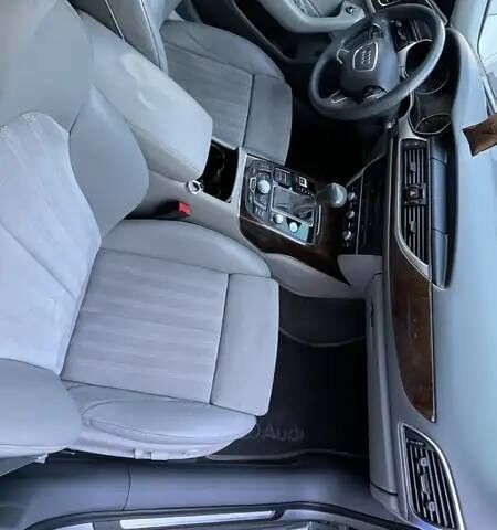 Сірий Ауді А6, об'ємом двигуна 1.98 л та пробігом 0 тис. км за 14800 $, фото 27 на Automoto.ua