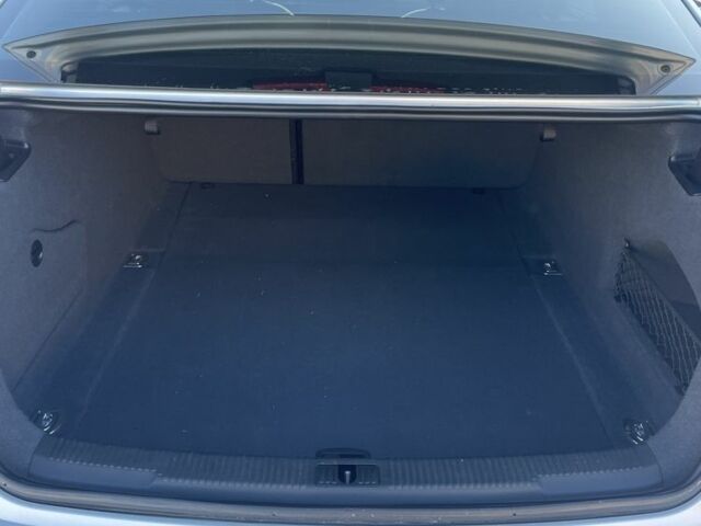 Сірий Ауді А6, об'ємом двигуна 2 л та пробігом 265 тис. км за 12999 $, фото 12 на Automoto.ua