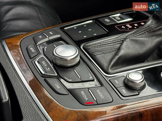 Серый Ауди А6, объемом двигателя 2.97 л и пробегом 238 тыс. км за 16850 $, фото 35 на Automoto.ua