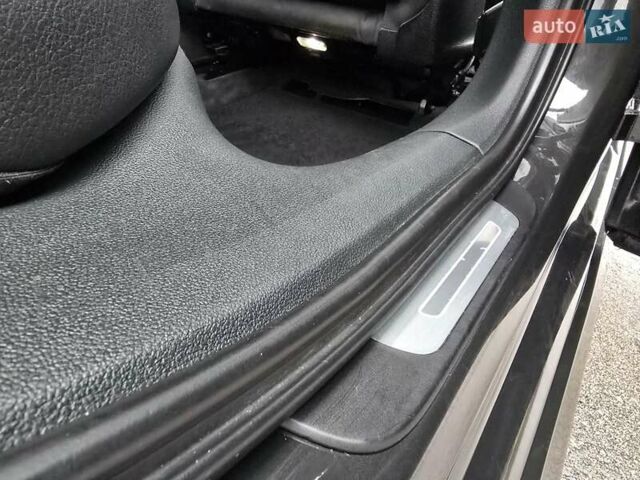 Сірий Ауді А6, об'ємом двигуна 3 л та пробігом 260 тис. км за 13500 $, фото 38 на Automoto.ua