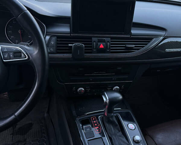 Серый Ауди А6, объемом двигателя 3 л и пробегом 310 тыс. км за 17000 $, фото 7 на Automoto.ua