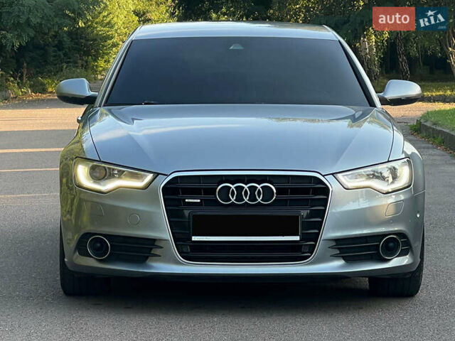 Серый Ауди А6, объемом двигателя 3 л и пробегом 289 тыс. км за 18300 $, фото 3 на Automoto.ua