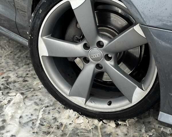 Серый Ауди А6, объемом двигателя 3 л и пробегом 257 тыс. км за 18900 $, фото 7 на Automoto.ua