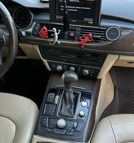 Ауди А6 2013 в Львове на Automoto.ua Серый Ауди А6, объемом двигателя 1.98 л и пробегом 219 тыс. км за 16500 $, фото 18 на Automoto.ua