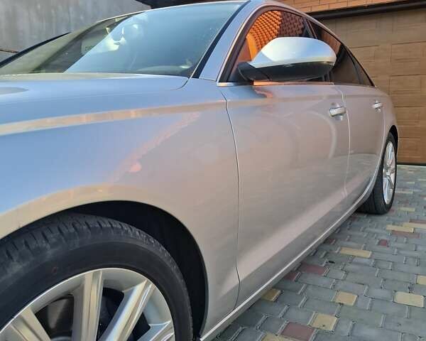Сірий Ауді А6, об'ємом двигуна 1.98 л та пробігом 206 тис. км за 15500 $, фото 4 на Automoto.ua