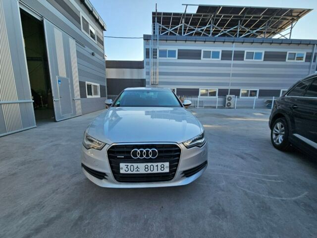 Сірий Ауді А6, об'ємом двигуна 3 л та пробігом 219 тис. км за 14500 $, фото 3 на Automoto.ua
