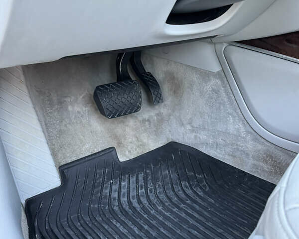 Сірий Ауді А6, об'ємом двигуна 2 л та пробігом 196 тис. км за 12150 $, фото 19 на Automoto.ua