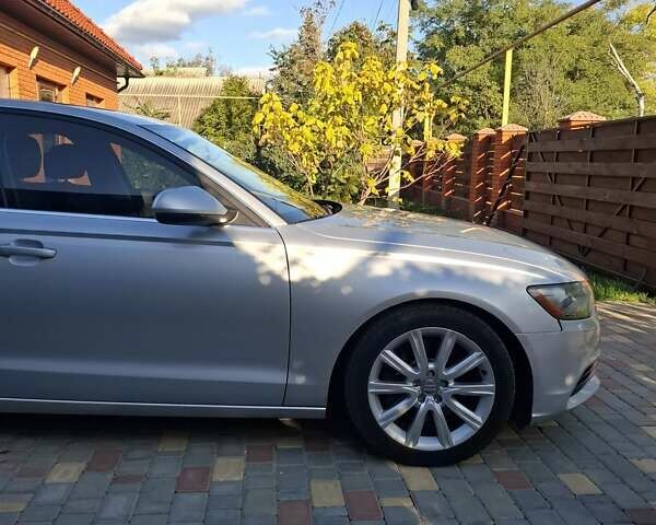 Сірий Ауді А6, об'ємом двигуна 1.98 л та пробігом 206 тис. км за 15500 $, фото 14 на Automoto.ua