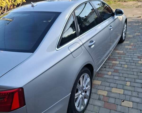 Сірий Ауді А6, об'ємом двигуна 1.98 л та пробігом 206 тис. км за 15500 $, фото 16 на Automoto.ua