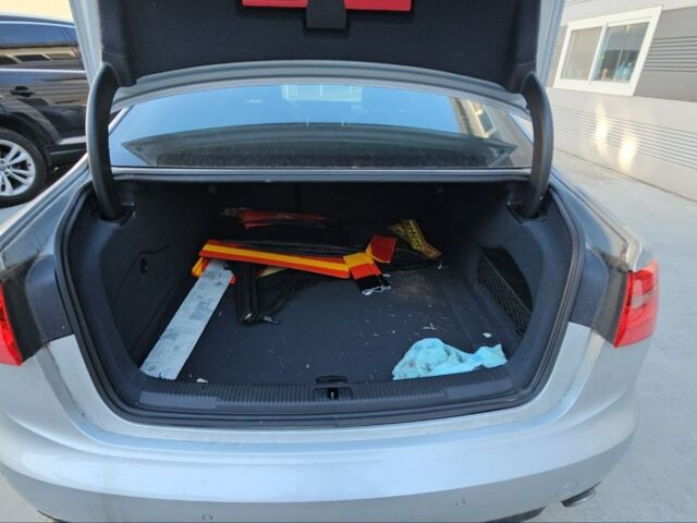 Сірий Ауді А6, об'ємом двигуна 3 л та пробігом 219 тис. км за 14500 $, фото 18 на Automoto.ua