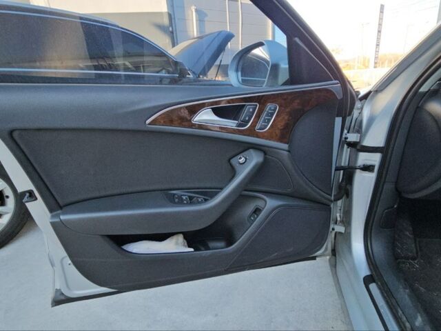 Сірий Ауді А6, об'ємом двигуна 3 л та пробігом 219 тис. км за 14500 $, фото 27 на Automoto.ua