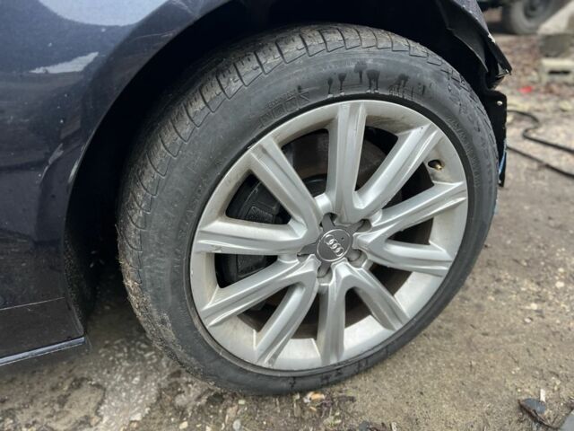 Серый Ауди А6, объемом двигателя 3 л и пробегом 140 тыс. км за 7250 $, фото 5 на Automoto.ua