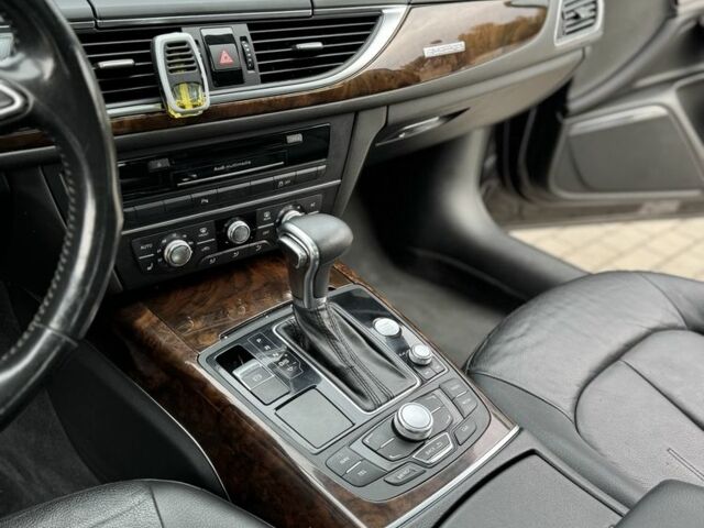 Серый Ауди А6, объемом двигателя 2 л и пробегом 261 тыс. км за 11500 $, фото 15 на Automoto.ua