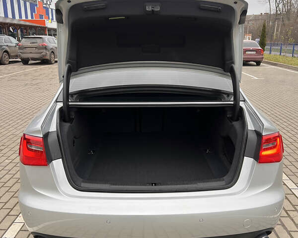 Сірий Ауді А6, об'ємом двигуна 3 л та пробігом 194 тис. км за 16500 $, фото 33 на Automoto.ua