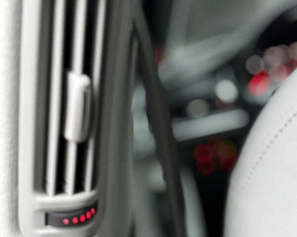 Серый Ауди А6, объемом двигателя 2.97 л и пробегом 307 тыс. км за 16499 $, фото 31 на Automoto.ua